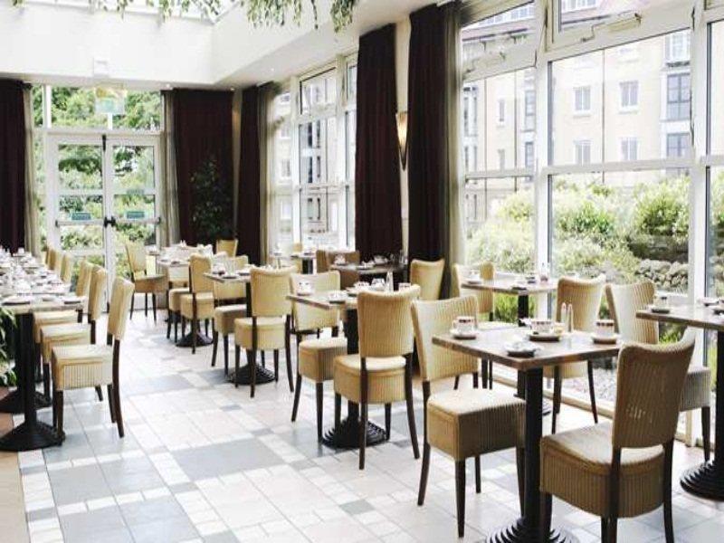 Doubletree By Hilton Aberdeen City Centre Exterior foto